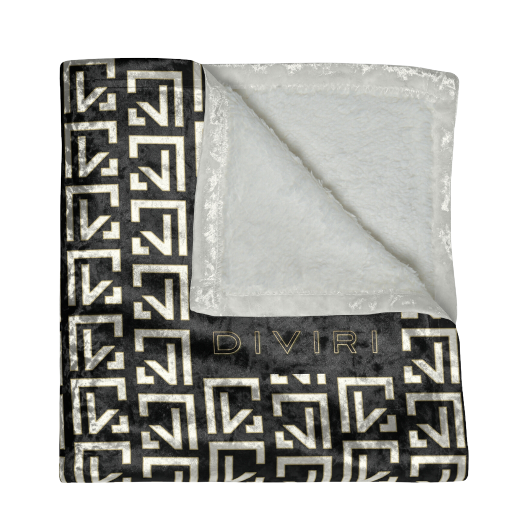 DIVIRI Home x Lux Velvet Blanket