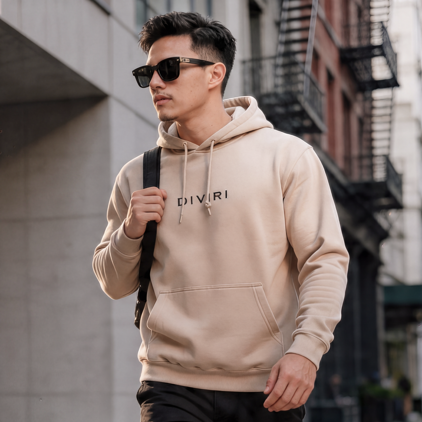 DIVIRI Classic Hoodie